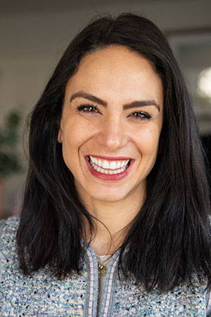 Portrait of Dr Elizabeth Pacia